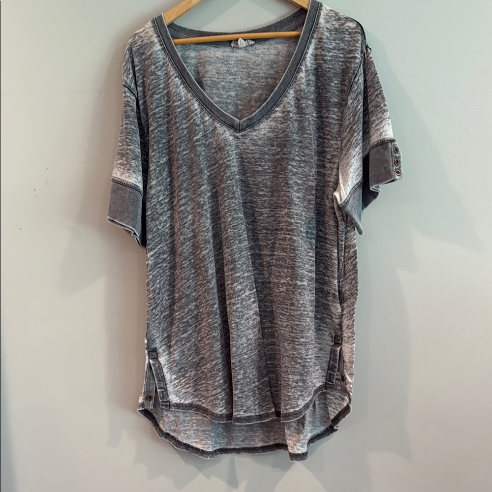 Women's Washed Gray V-Neck Tee